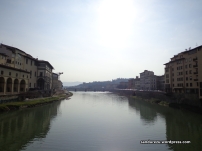 Menawannya sungai Florence