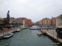Jembatan-jembatan yang menghubungkan kepingan-kepingan Venice